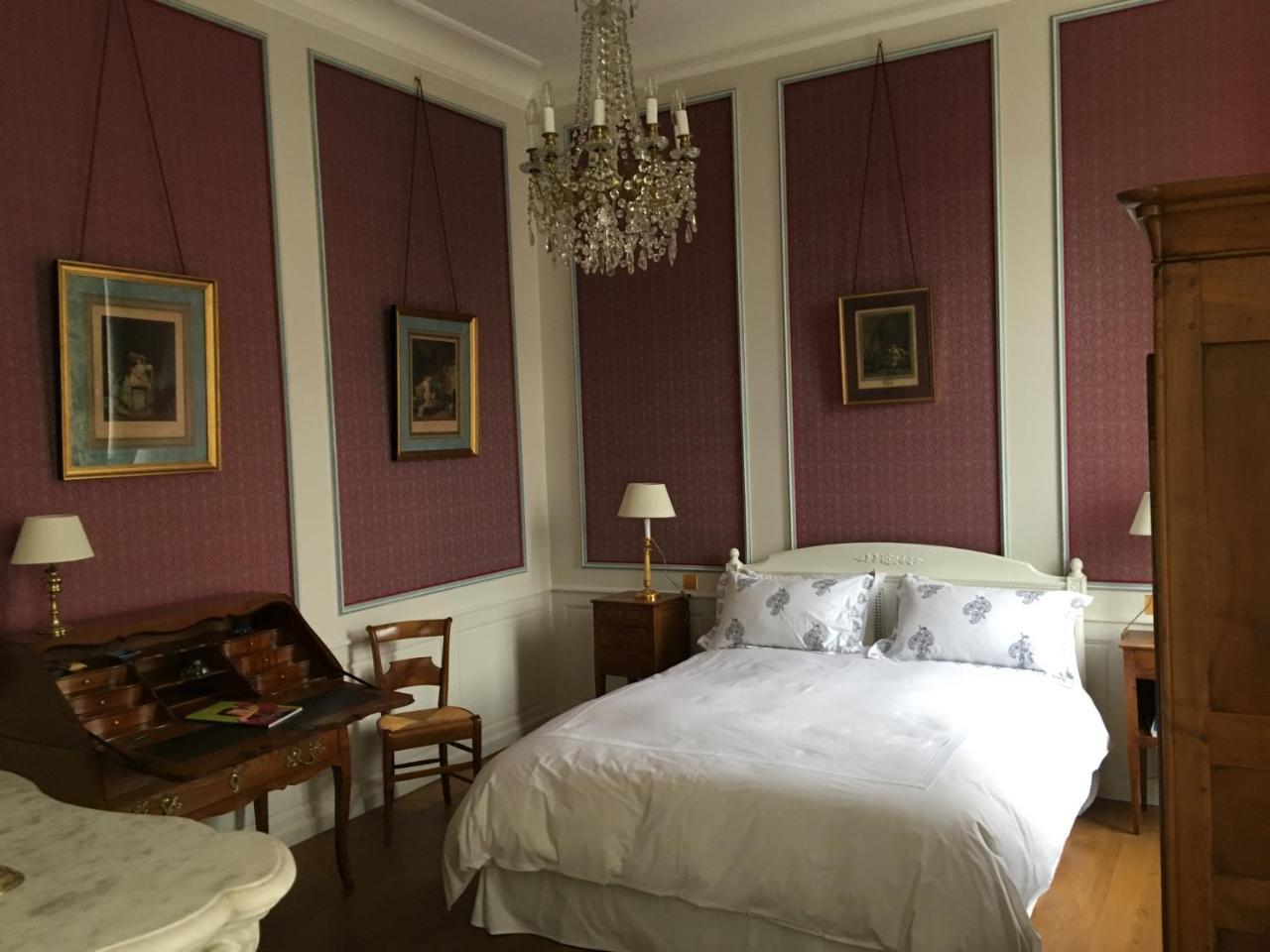 アラス Entre Cour Et Jardin Bed & Breakfast エクステリア 写真