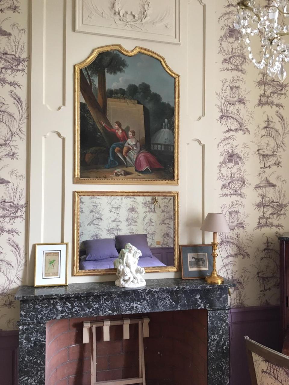 アラス Entre Cour Et Jardin Bed & Breakfast エクステリア 写真