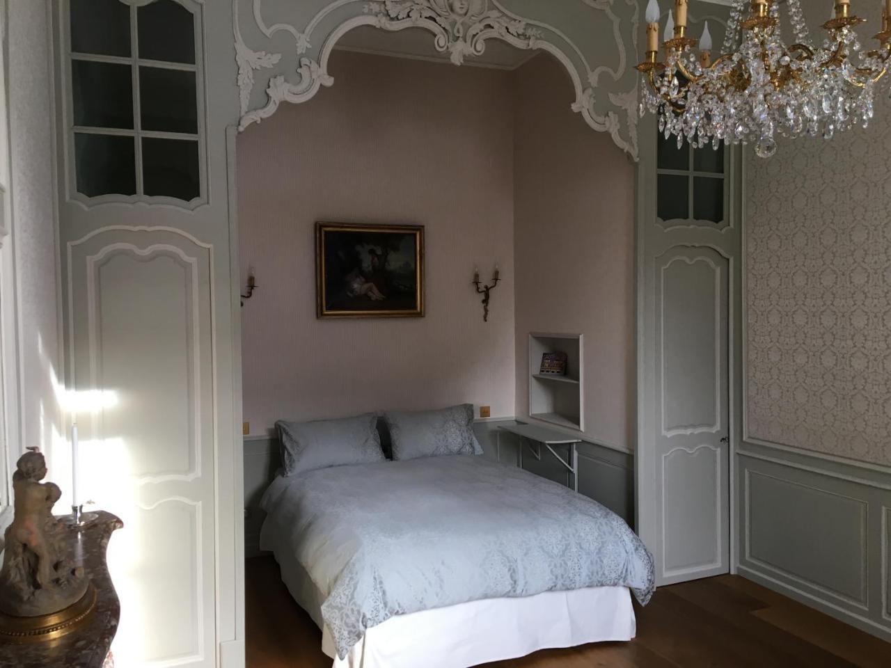 アラス Entre Cour Et Jardin Bed & Breakfast エクステリア 写真